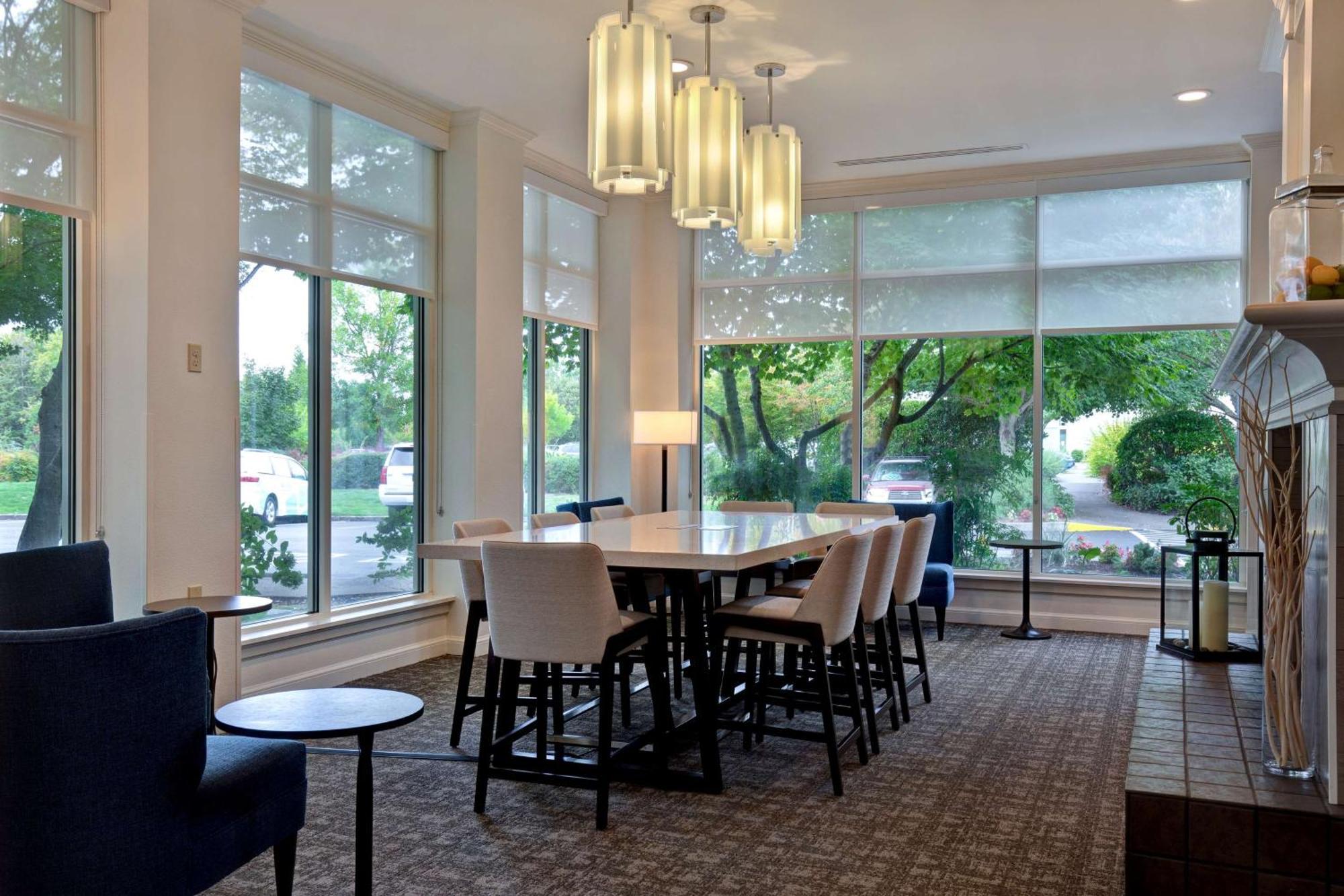 Hilton Garden Inn Portland/Beaverton Exterior foto